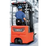 poste de conduite ergonomique chariot élévateur